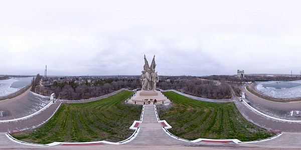 Фотография для элемента Монумент СОЕДИНЕНИЕ ФРОНТОВ